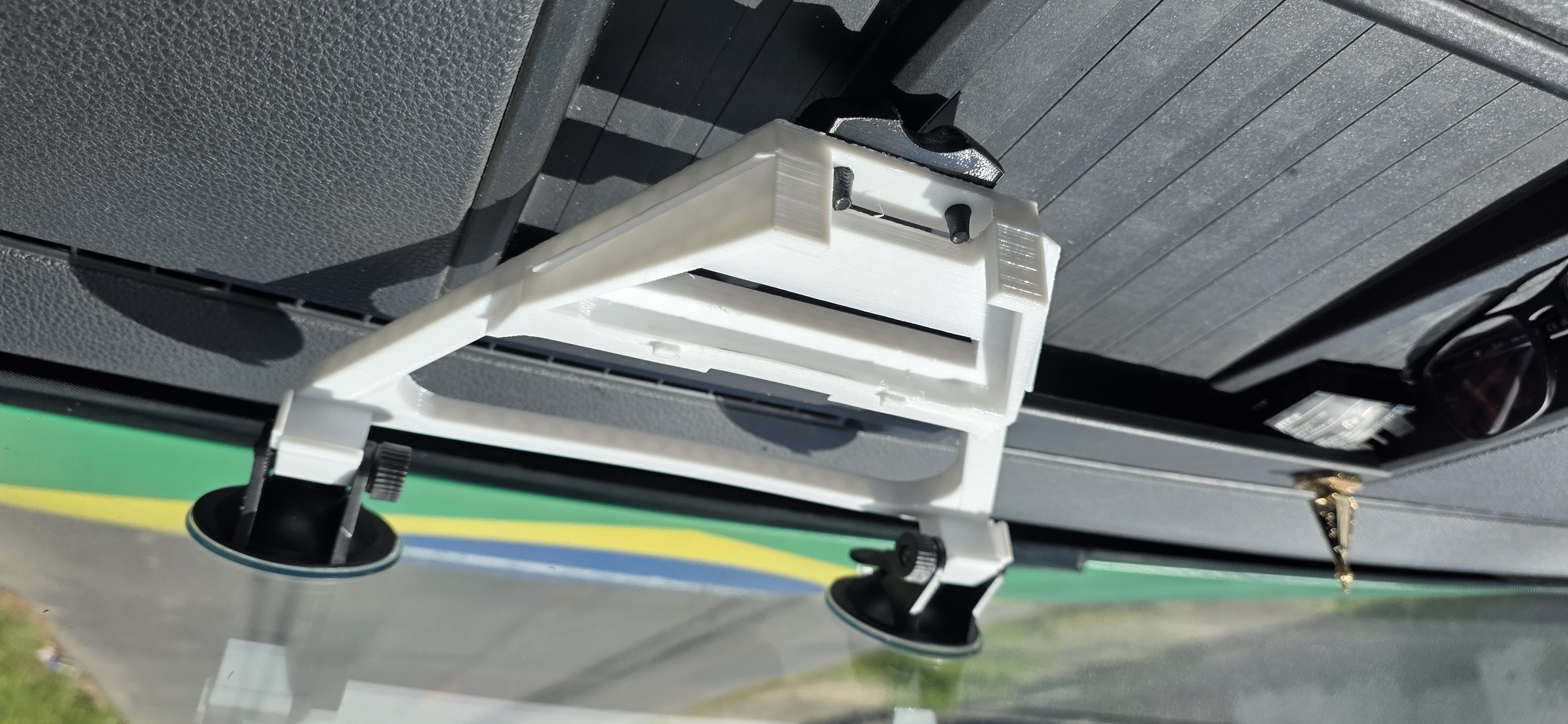 Suporte Automotivo Interno para StarLink Mini – Segurança e Performance - Miniatura 8